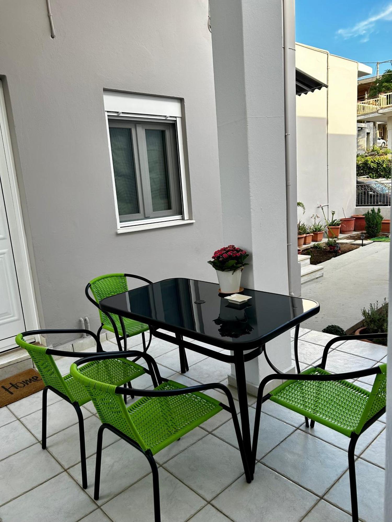 Flower House In Koropi-Near Airport Esterno foto